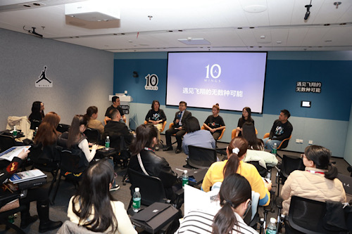 为乡村高中生“展翅飞翔”提供全方位支持