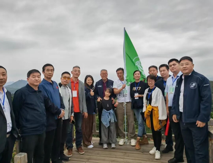 董耀会:文青今年70岁 董耀会:文青今年70岁
