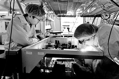 在这里，探索极端条件下的物质世界