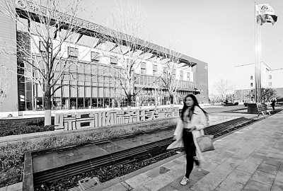 在这里，探索极端条件下的物质世界