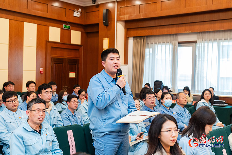 科学家精神百场讲坛走进燕山石化 国家卓越工程师方向晨分享创新感悟