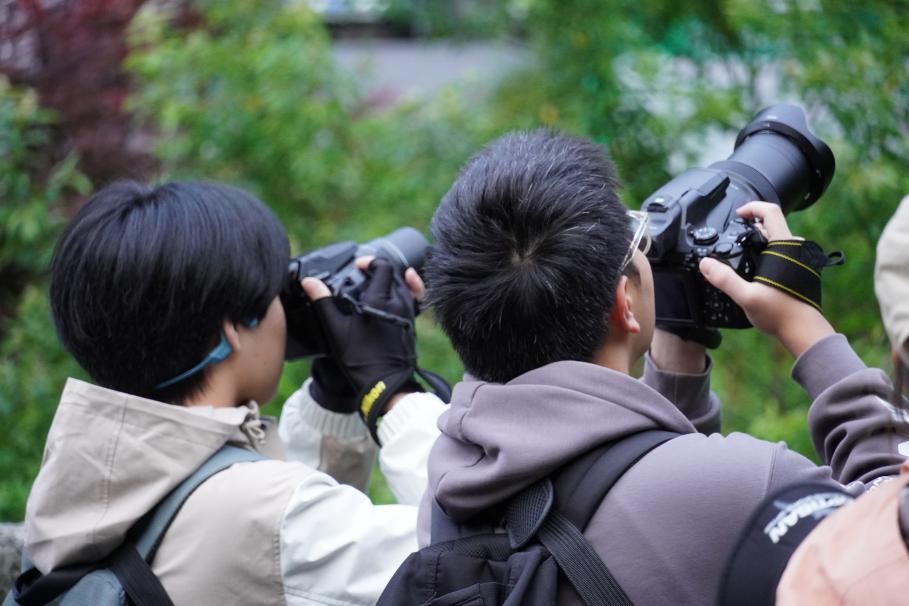 廿五载青山铸魂，万物共生启新程​​