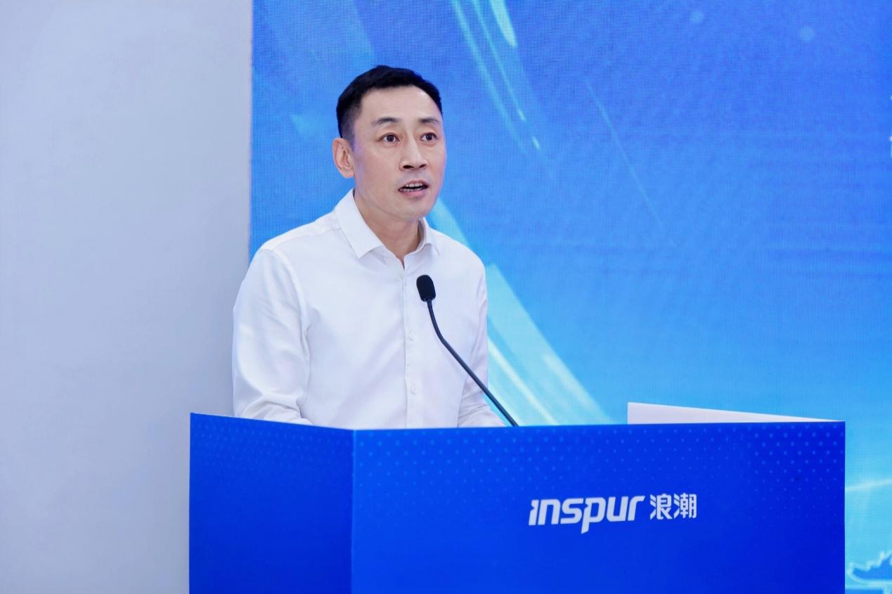 11家单位签署人工智能工厂战略协议，加速人工智能产业落地