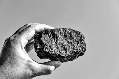 “太阳石”的“智”变