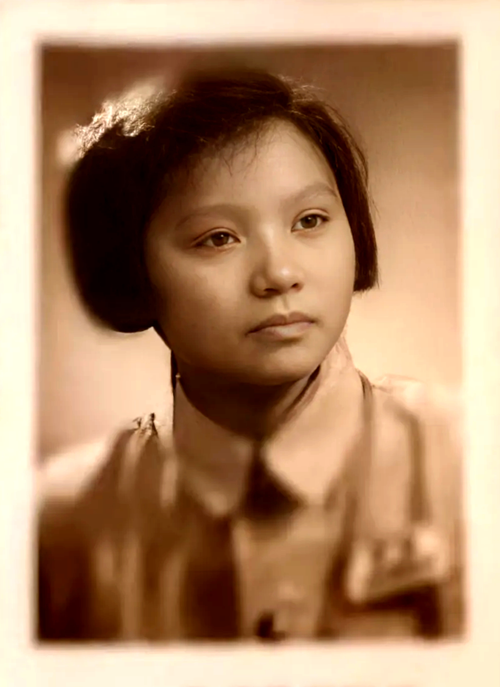 七十四载烽火情，一声“院长”泪满襟