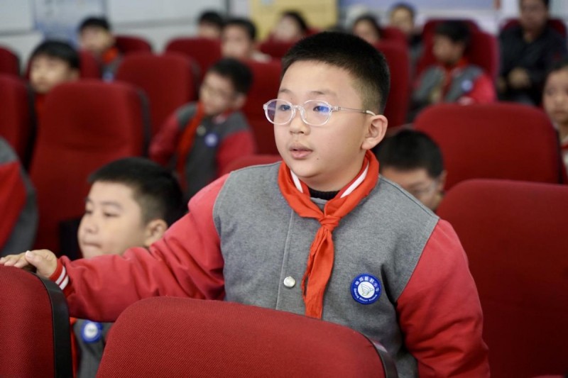 从山野小果到世界奇迹：一颗猕猴桃背后的科学家精神——“科学家精神”系列宣讲活动走进江汉区单洞新村小学