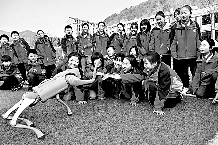 这些实验班,在大师精神引领下启智创新 这些实验班,在大师精神引领下启智创新