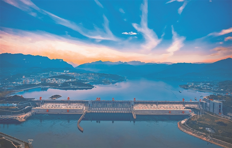 从大国重器到身边风景——超级工程变身文旅顶流 从大国重器到身边风景——超级工程变身文旅顶流