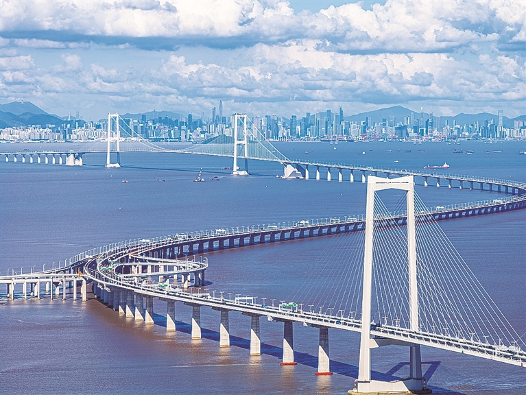 从大国重器到身边风景——超级工程变身文旅顶流 从大国重器到身边风景——超级工程变身文旅顶流