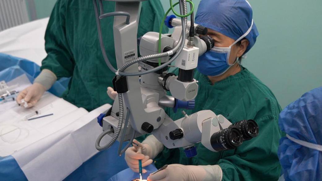 方学军：从“小大夫”到“大专家”的三十载明眸征程