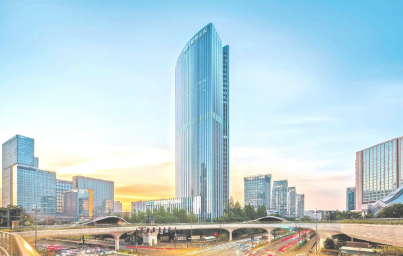 杭州锚定“人工智能创新发展第一城” 以“数”为犁深耕AI沃土