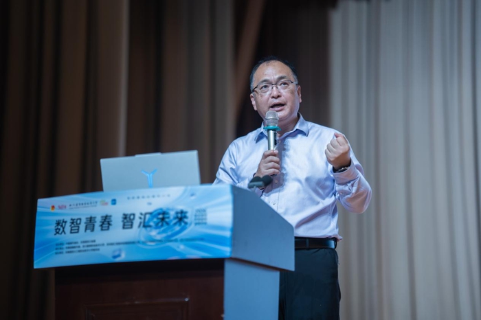 “数智青春 智汇未来”高质量就业辅导计划四川省就业推荐活动举行