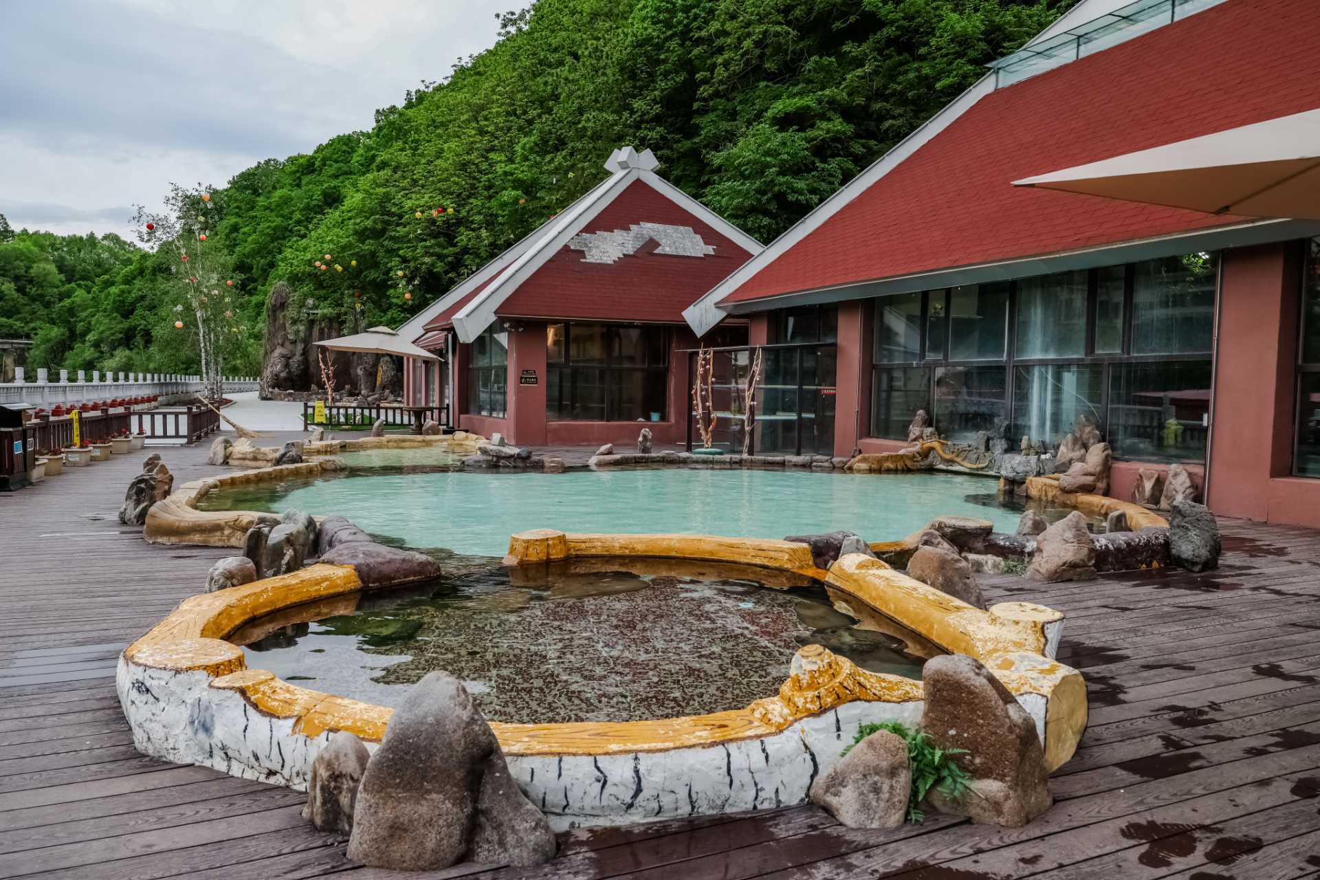 22℃凉夏加持 吉林旅居康养落地生根 22℃凉夏加持 吉林旅居康养落地生根