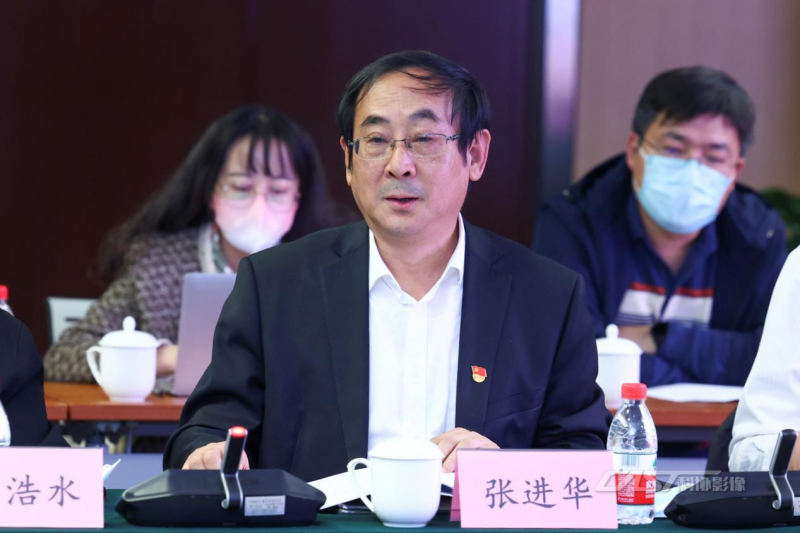 “党的二十大代表进学会”系列学习活动走进中国计算机学会