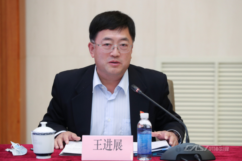 “党的二十大代表进学会”系列学习活动走进中国稀土学会