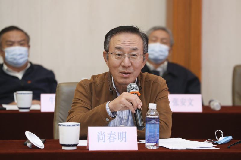 “党的二十大代表进学会”系列学习活动走进中国稀土学会