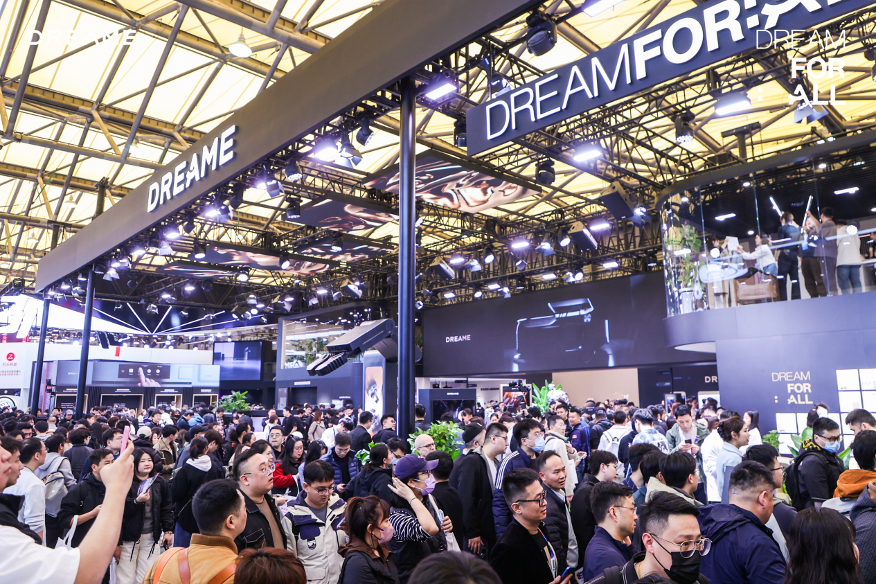 AWE2025｜追觅以高端硬核科技开启全新征程