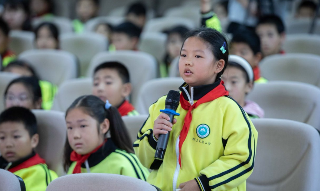 “同一堂课——解码国之重器”第四课探秘核磁共振成像