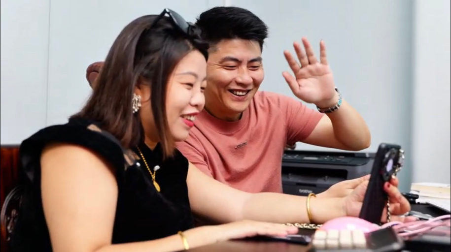 不懂外语也能拿下千万级订单！中小微外贸企业“掘金”亚非拉