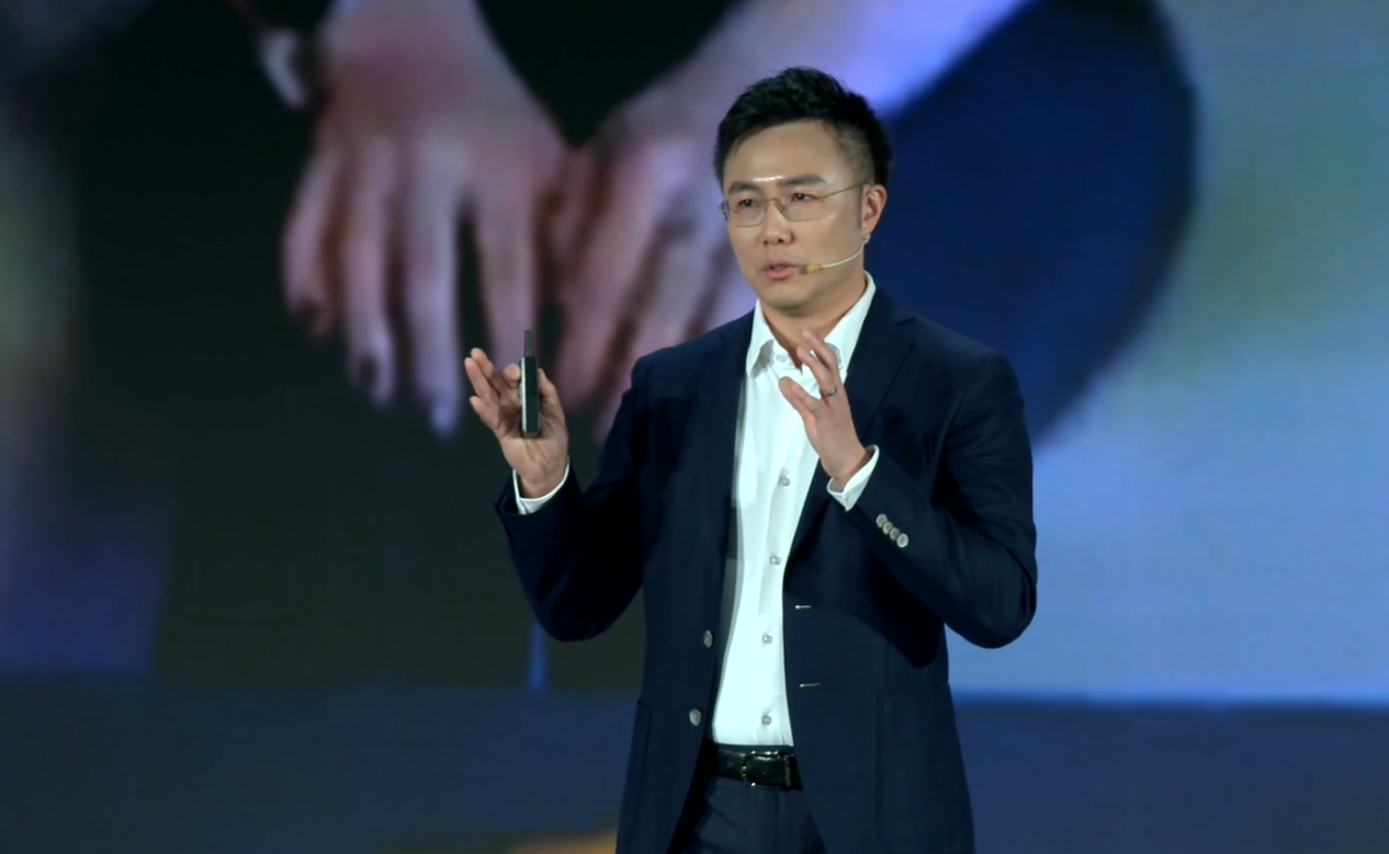 埃森哲陈继东：未来竞争力源于“认知数字大脑”，海信已率先起跑